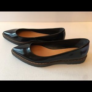 ZARA Trafaluc Gently Worn Patent Black Flats